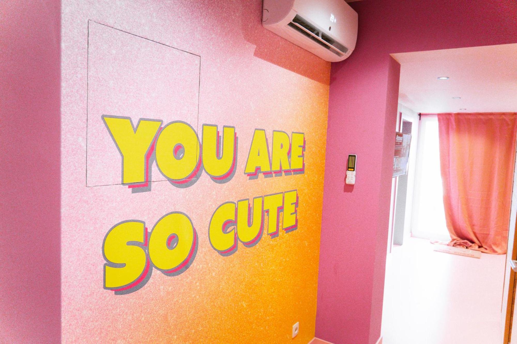 Capsule Girl Power Spa - Balneo - Sauna - Karaoke - Billard - 2 Chambres Charleroi Bagian luar foto