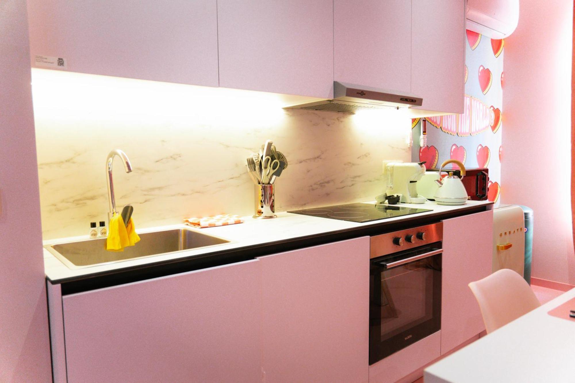 Capsule Girl Power Spa - Balneo - Sauna - Karaoke - Billard - 2 Chambres Charleroi Bagian luar foto